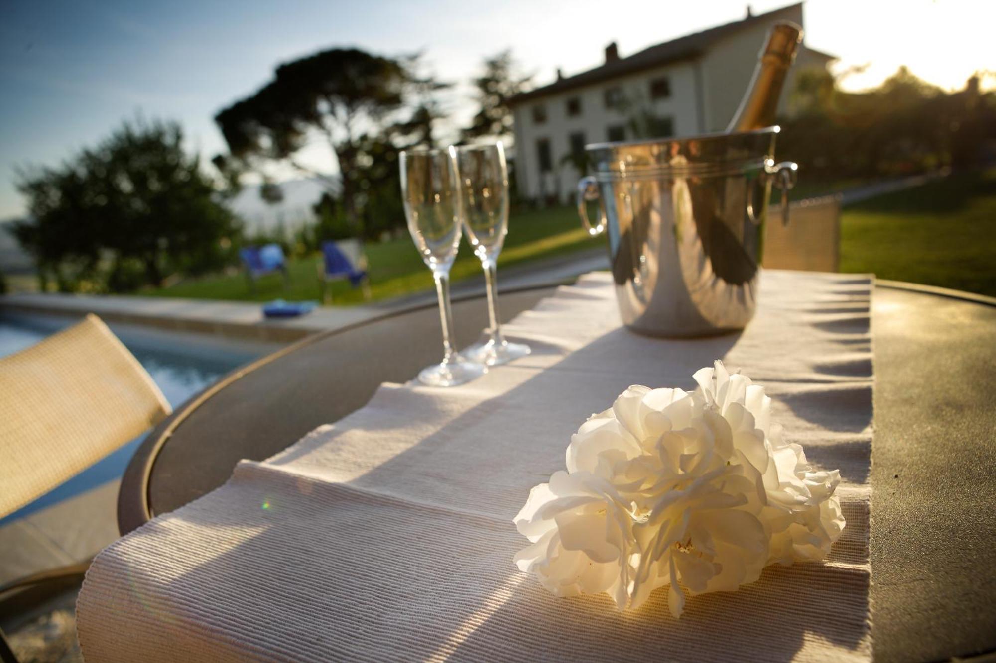 Relais Villa Belpoggio - Residenza D'Epoca Loro Ciuffenna Exterior photo